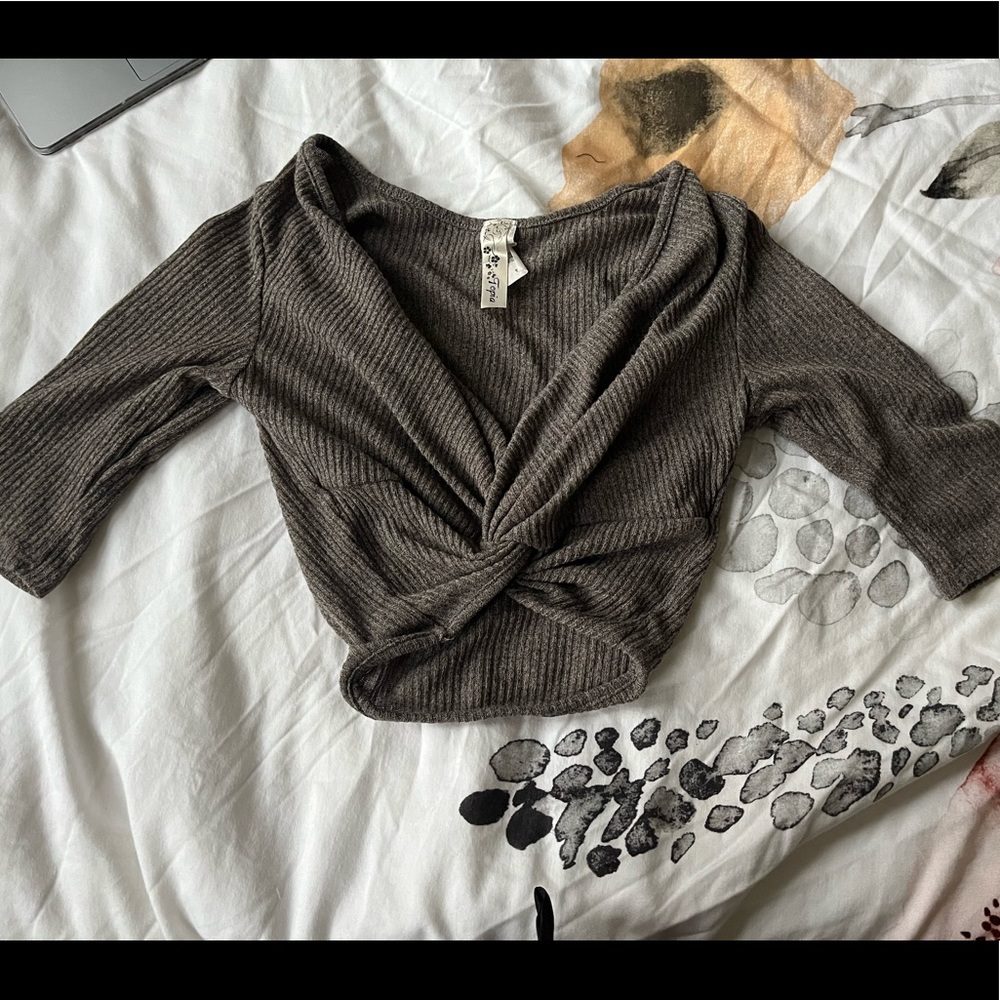 Crop top